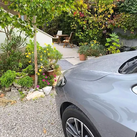 Apartma Rea Izola, Pergola & Terassa, Parking Exterior photo