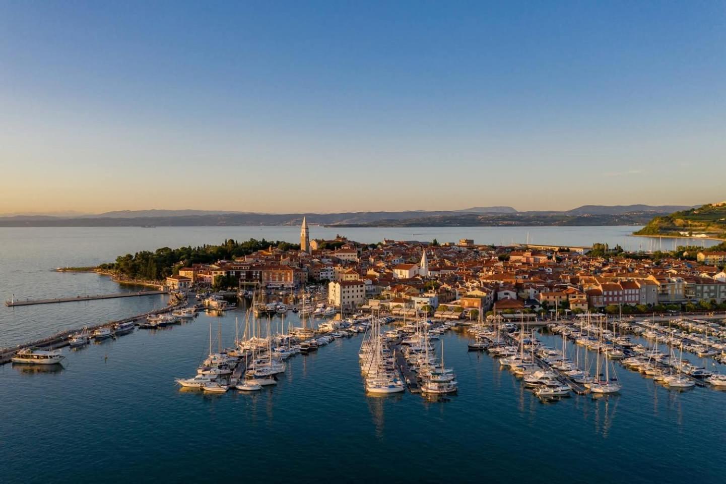 Apartma Rea Izola, Pergola & Terassa, Parking Izola