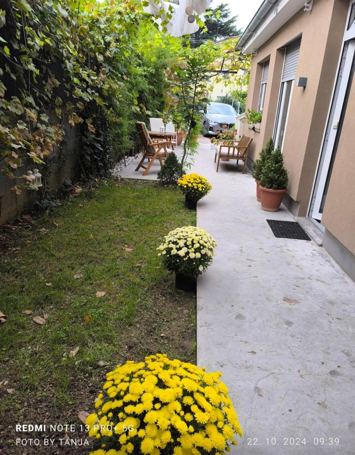 Apartma Rea Izola, Pergola & Terassa, Parking Apartment Izola